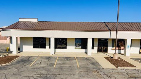 1704 Eastland Drive Bloomington IL 61704
