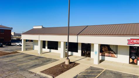 1704 Eastland Drive Bloomington IL 61704