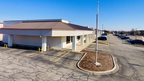 1704 Eastland Drive Bloomington IL 61704