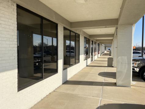 1704 Eastland Drive Bloomington IL 61704