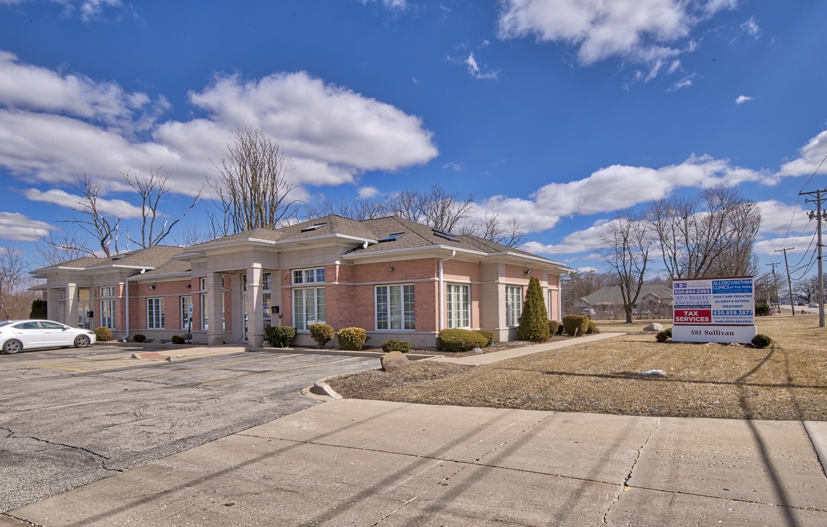 581 Sullivan Road Aurora IL 60506