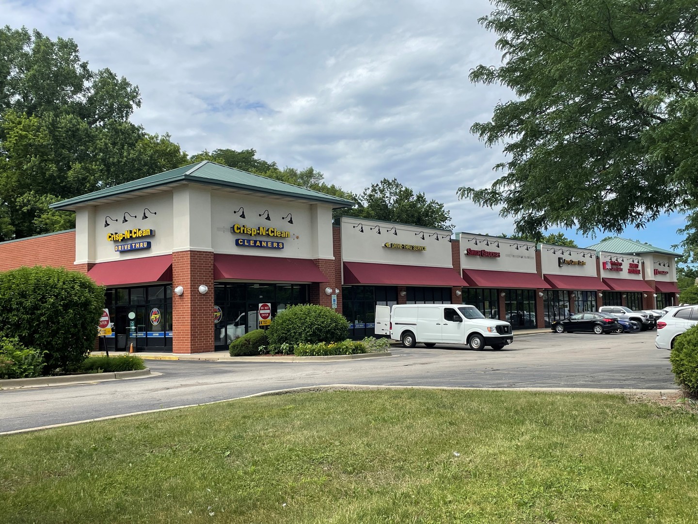 317-351 East Dundee Road Palatine IL 60074