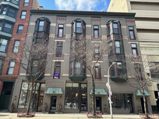 1008 North Clark Street Chicago IL 60610