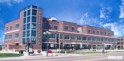 1601 River Drive Moline IL 61265