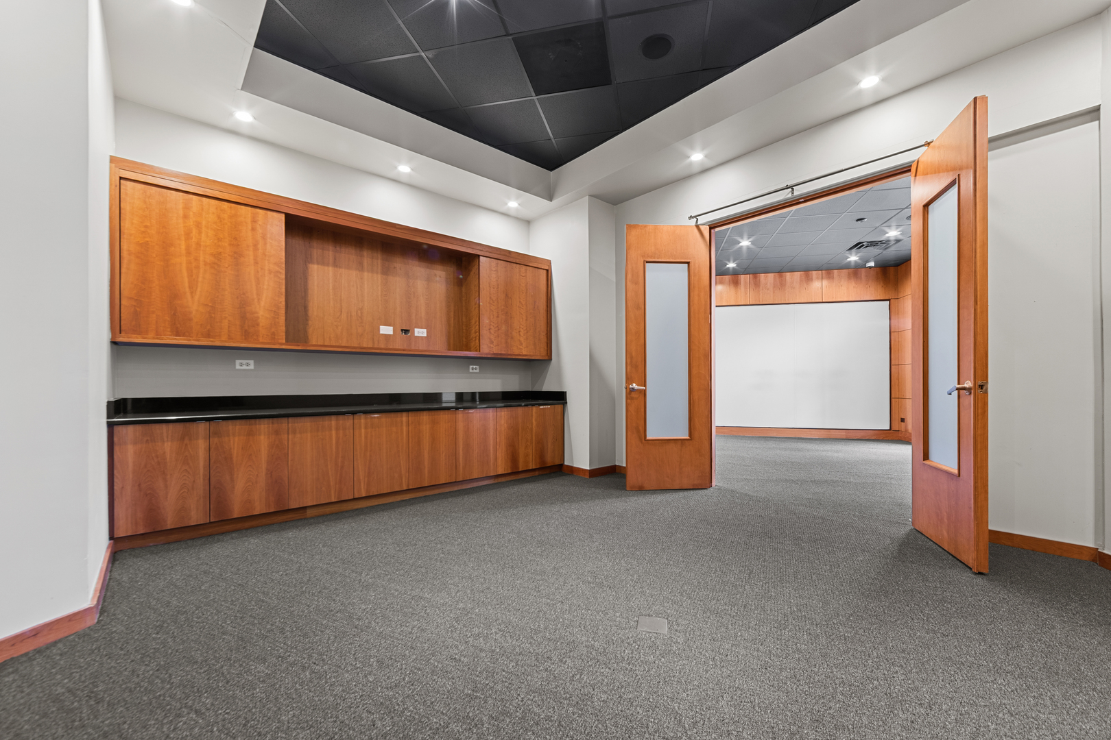 1502 West Chicago Avenue Chicago IL 60642