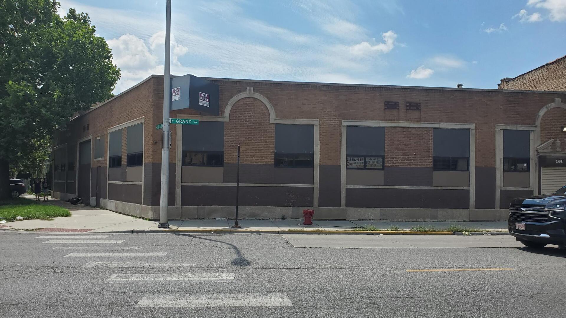 4301 West Grand Avenue Chicago IL 60651