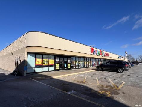 4371 16TH Street Moline IL 61265