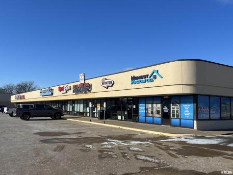 4371 16TH Street Moline IL 61265