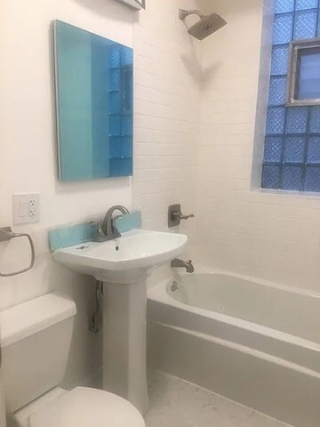 1524 North Ashland Avenue Chicago IL 60622