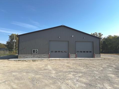 1353 North East Street Morris IL 60450