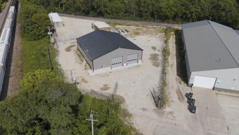 1353 North East Street Morris IL 60450