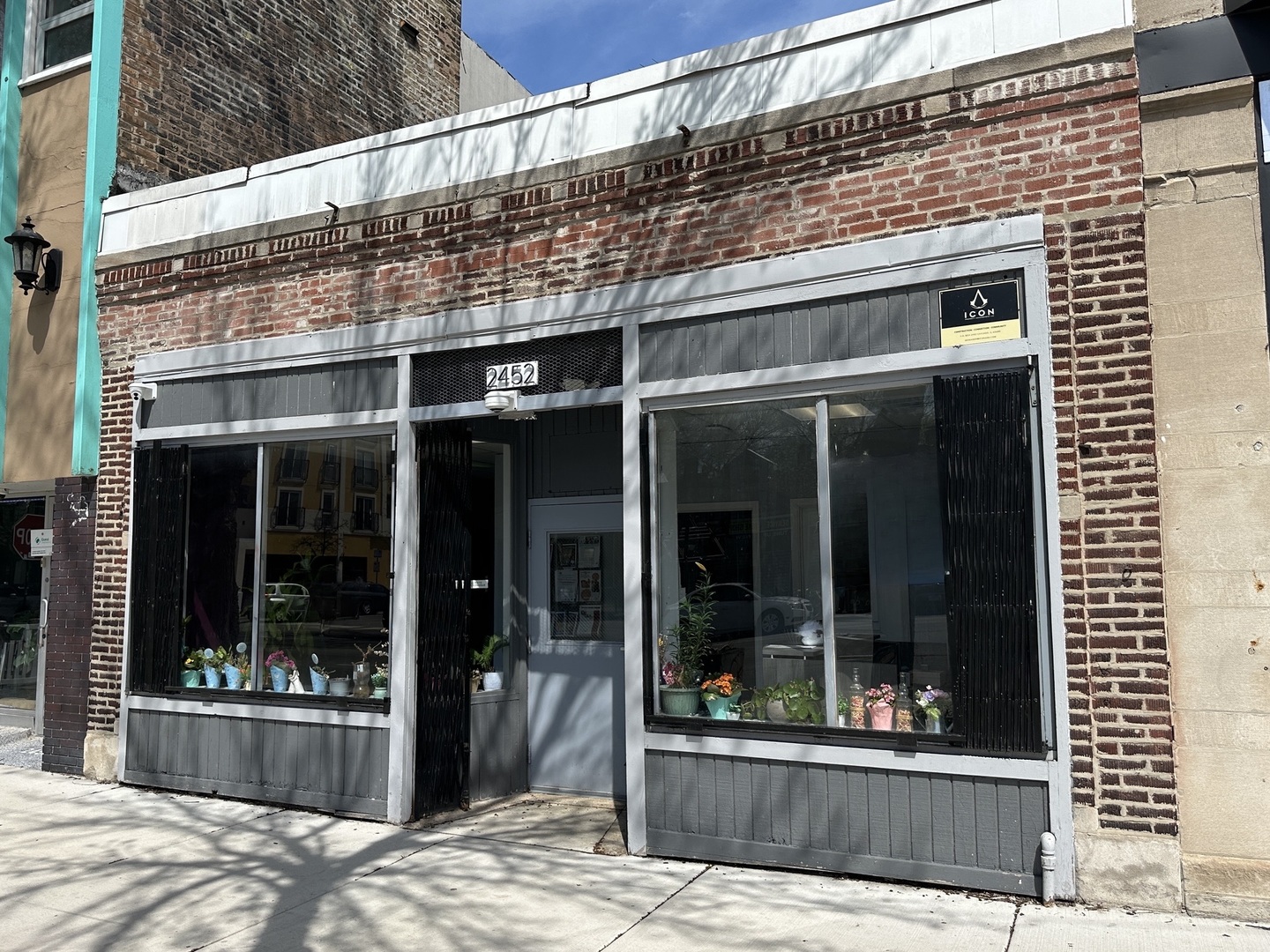 2452 West Division Street Chicago IL 60622