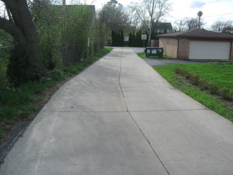 138 West Irving Park Road Wood Dale IL 60191