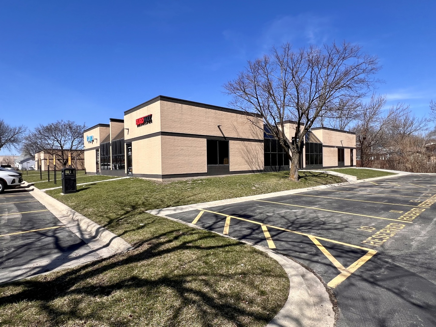 480 West Lake Street Roselle IL 60172