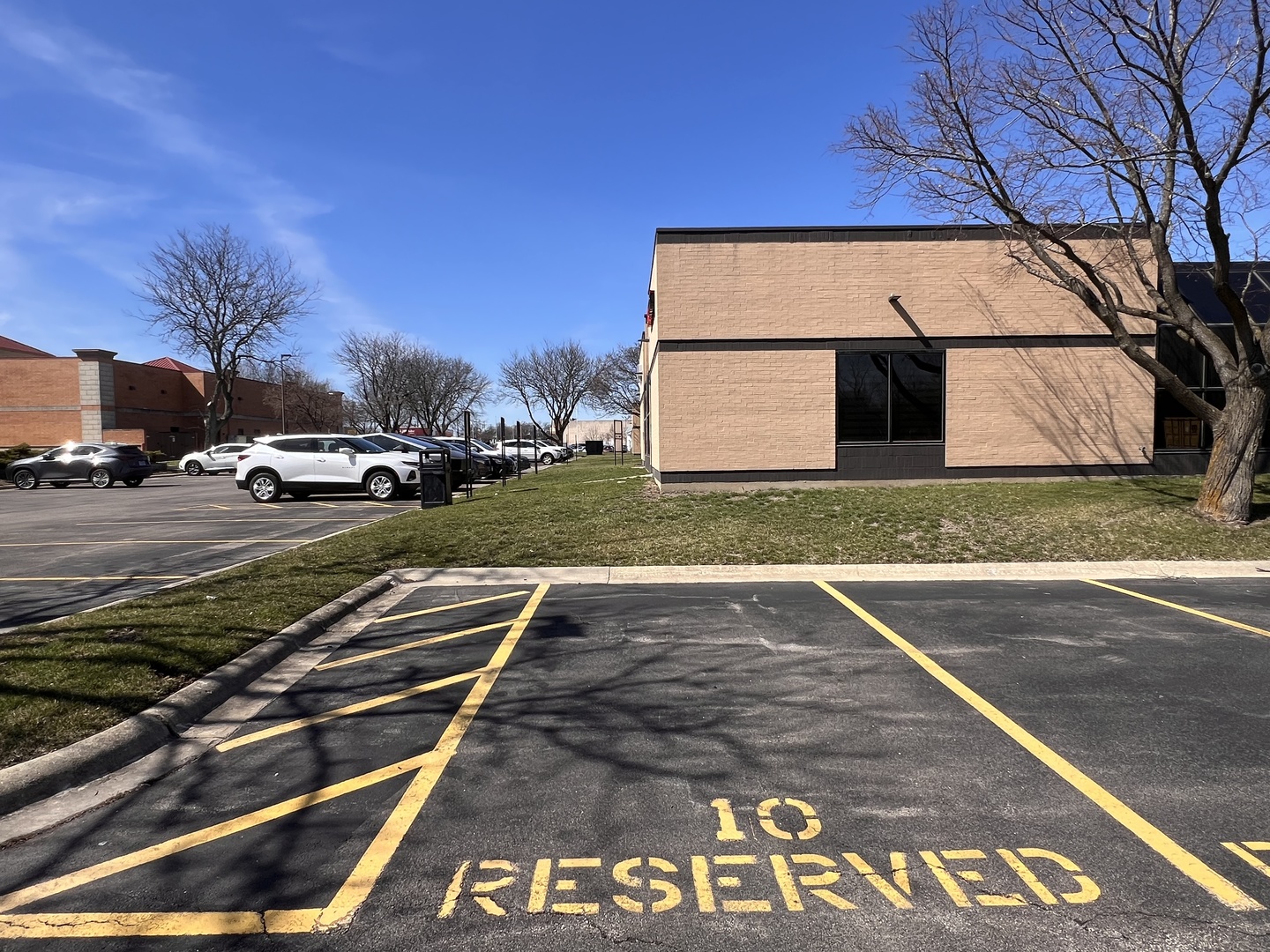 480 West Lake Street Roselle IL 60172