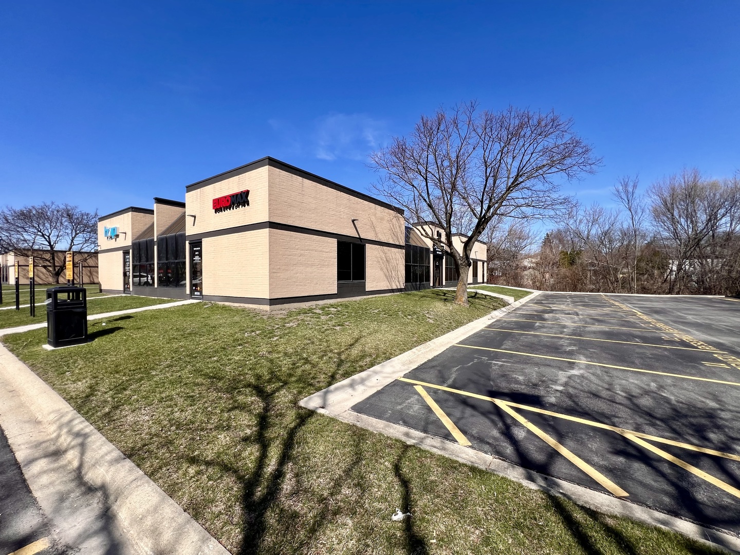 480 West Lake Street Roselle IL 60172