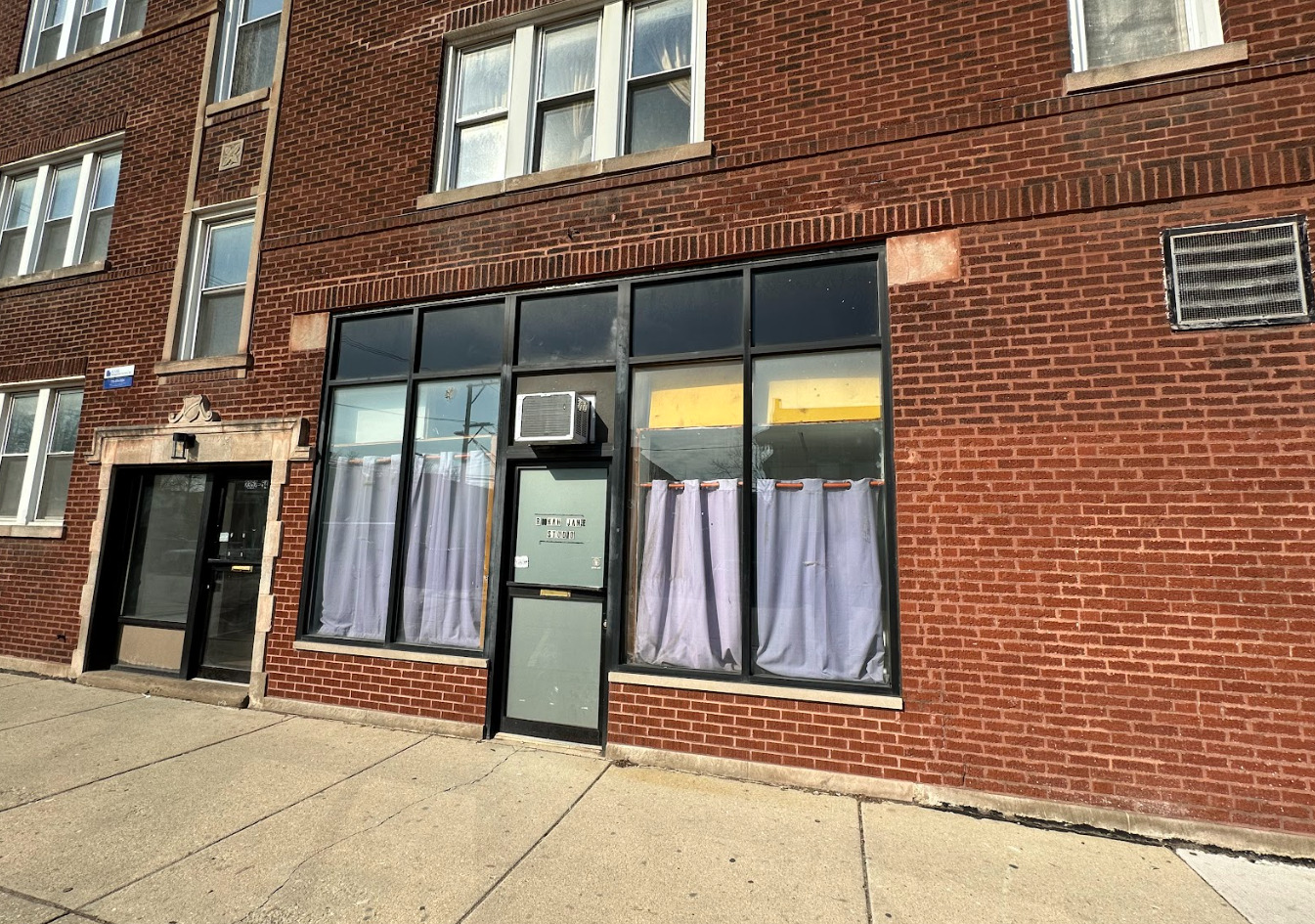 2354 North Saint Louis Avenue Chicago IL 60647