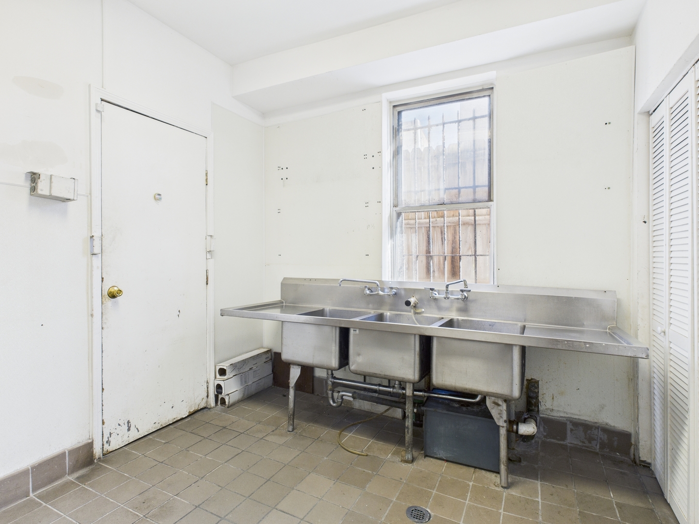 1512 West Taylor Street Chicago IL 60607