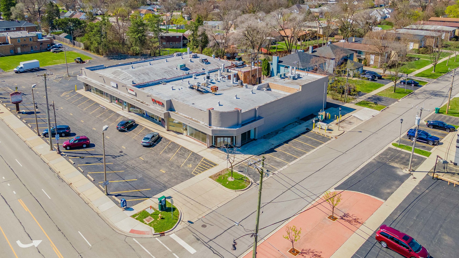 338 S Main Street Lombard IL 60148