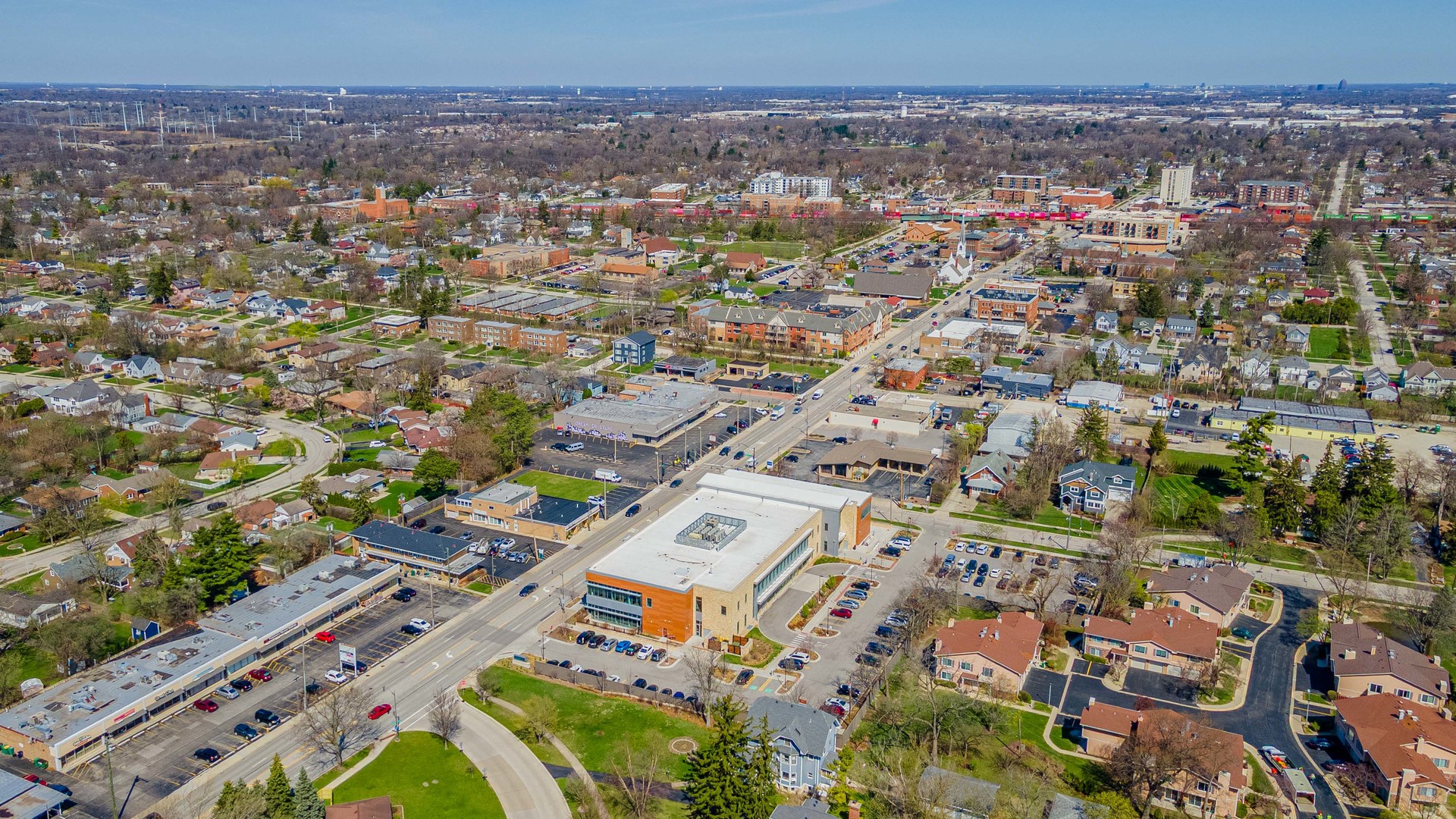 338 S Main Street Lombard IL 60148