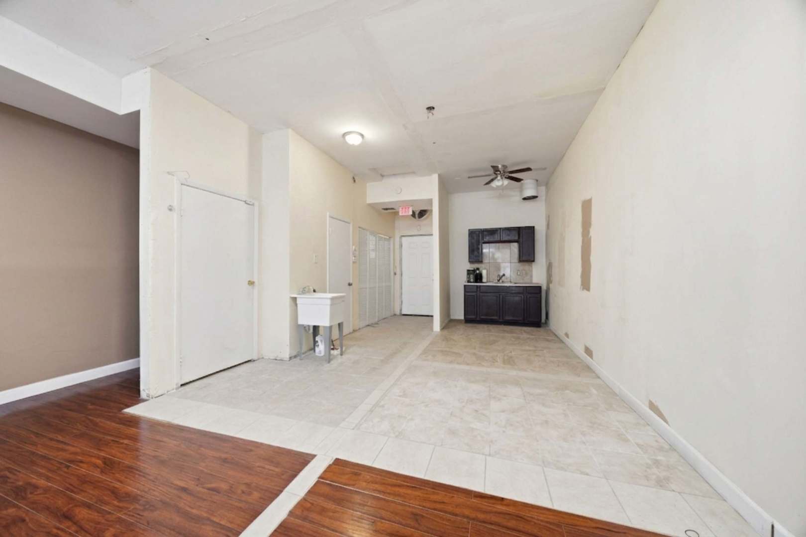 10708 South Western Avenue Chicago IL 60643