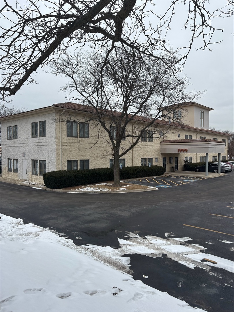1999 75TH Street Woodridge IL 60517