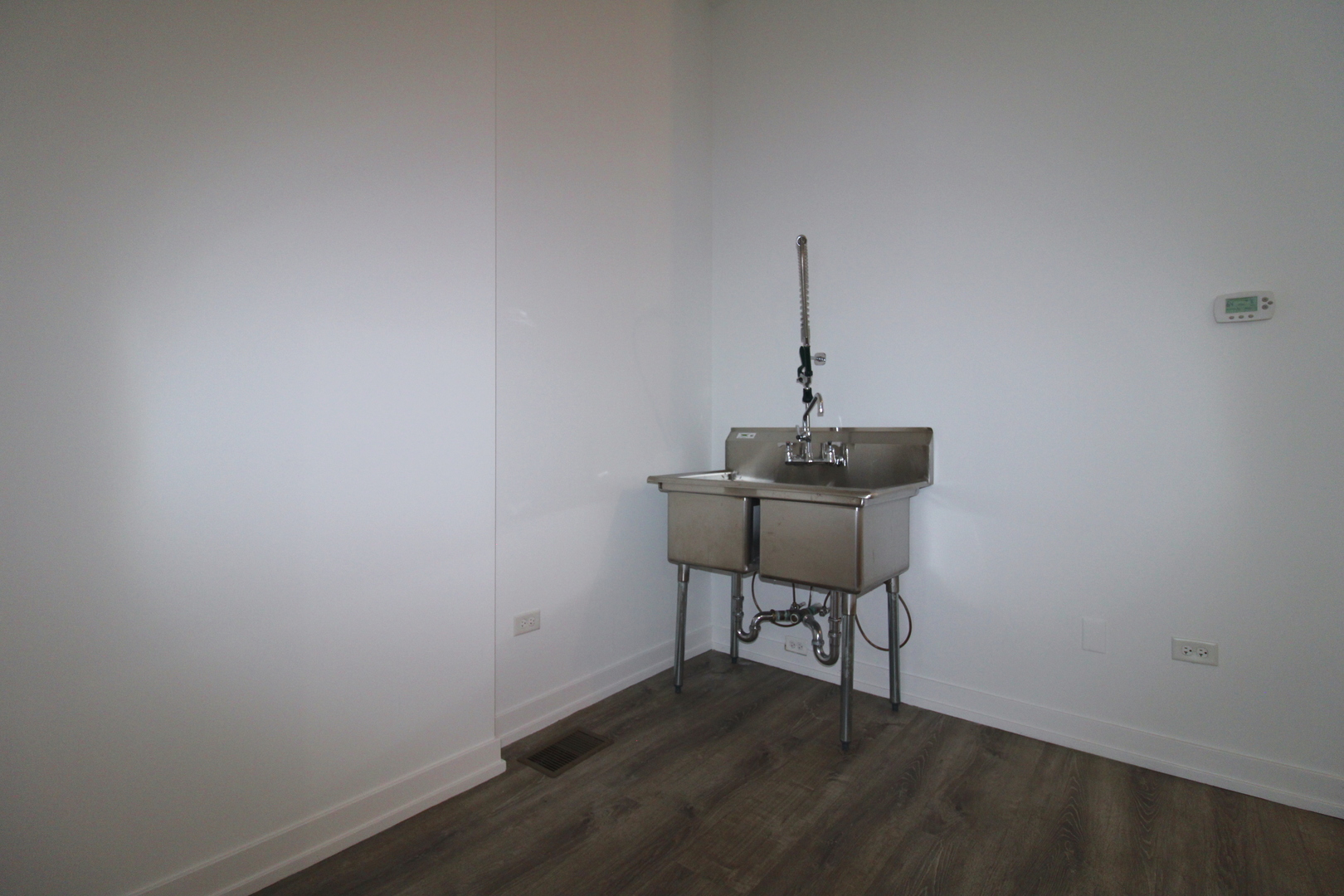 935 North Ashland Avenue Chicago IL 60622