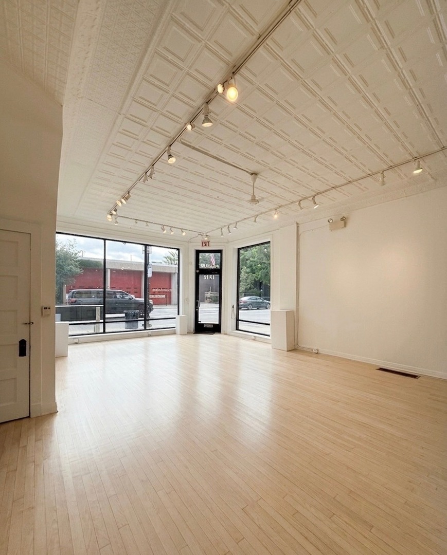 1912 North Damen Avenue Chicago IL 60647