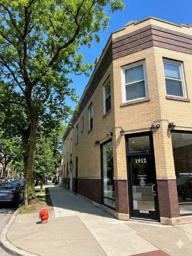 1912 North Damen Avenue Chicago IL 60647