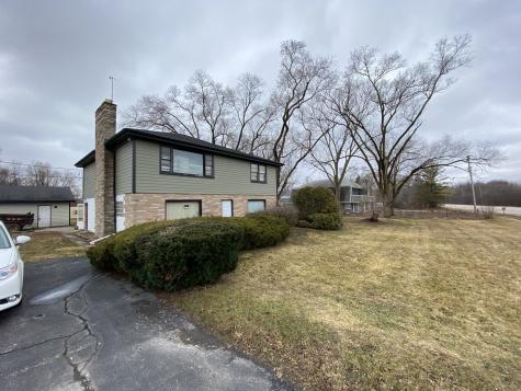 25867 West Grass Lake Road Antioch IL 60002