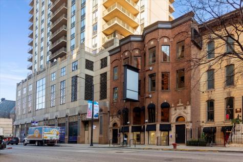 22 West Ontario Street Chicago IL 60654