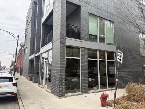 1722 West Grand Avenue Chicago IL 60622