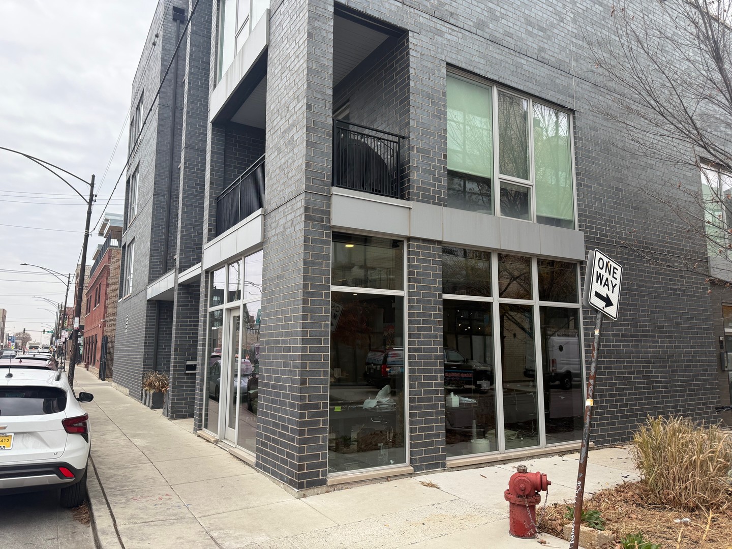 1722 West Grand Avenue Chicago IL 60622