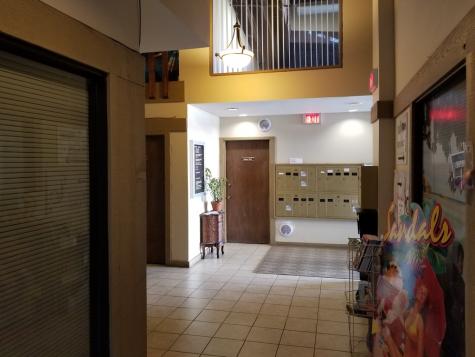10 East Main Street East Dundee IL 60118