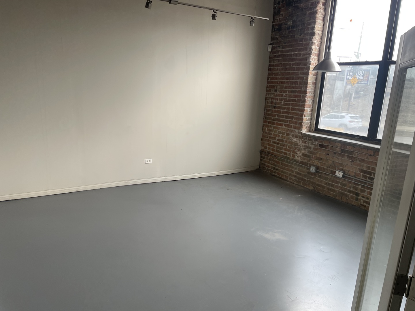 348 North Ashland Avenue Chicago IL 60607