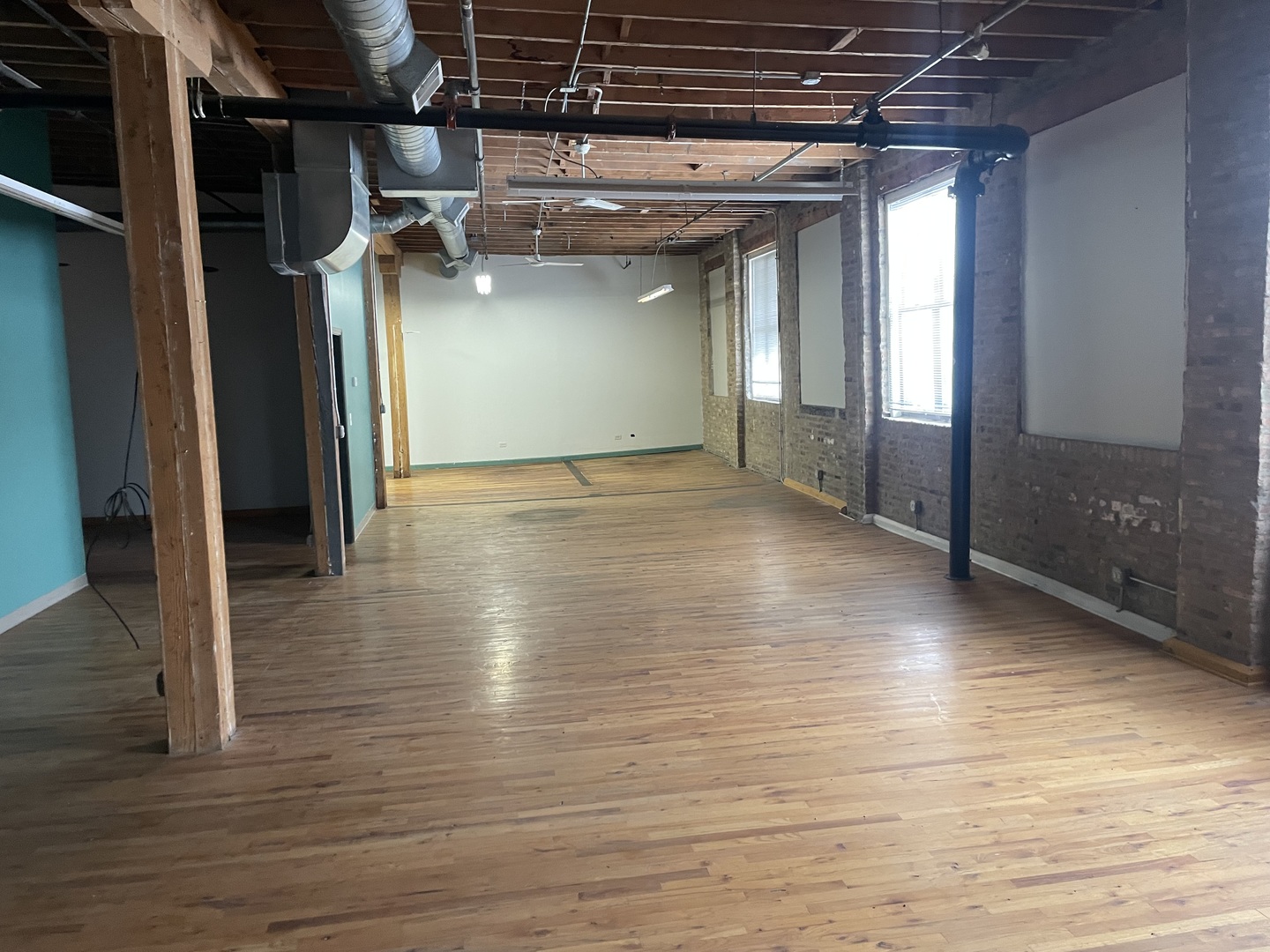 348 North Ashland Avenue Chicago IL 60607