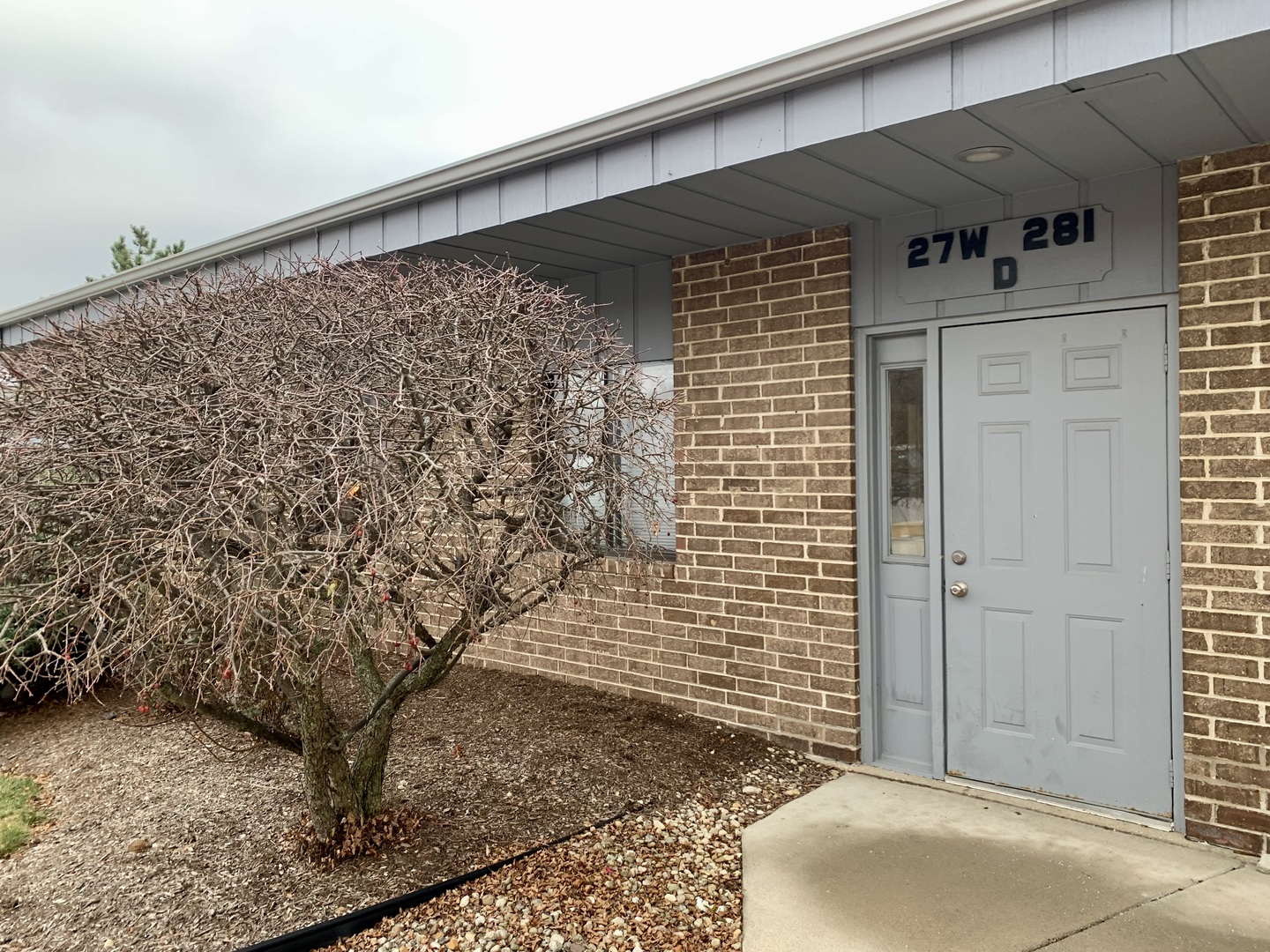 27W281 Geneva Road Winfield IL 60190