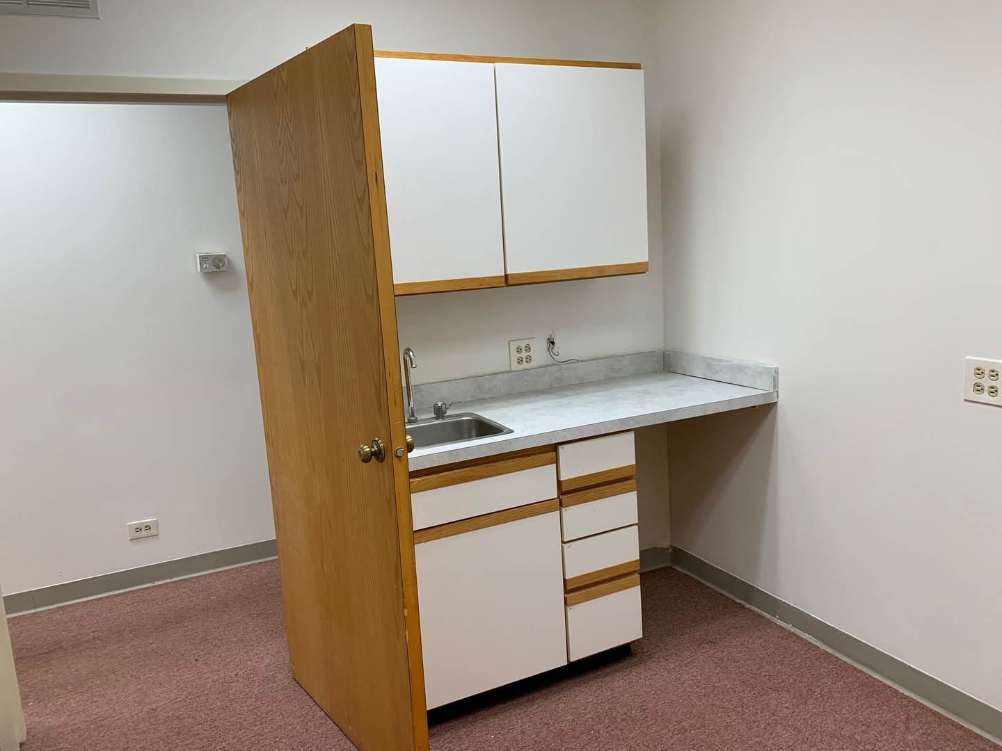 27W281 Geneva Road Winfield IL 60190