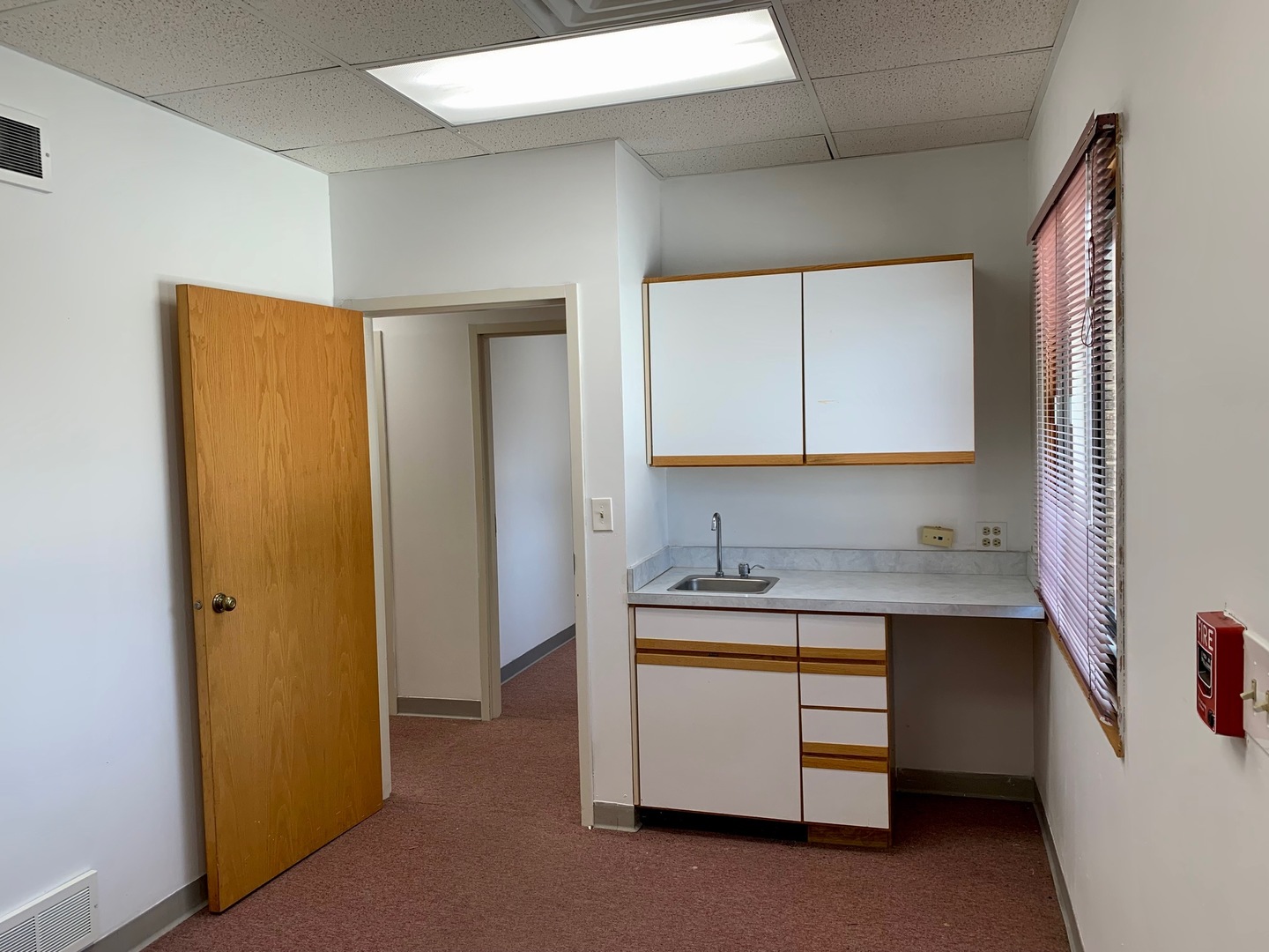 27W281 Geneva Road Winfield IL 60190