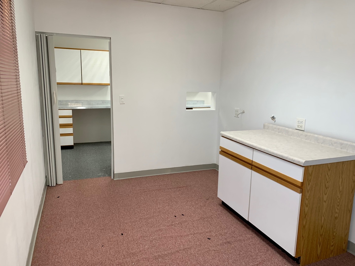 27W281 Geneva Road Winfield IL 60190
