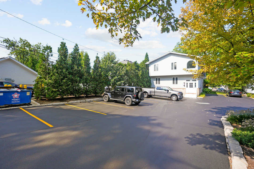 610 North Washington Street Naperville IL 60563