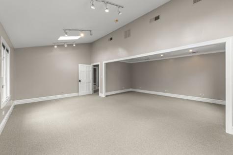 610 North Washington Street Naperville IL 60563
