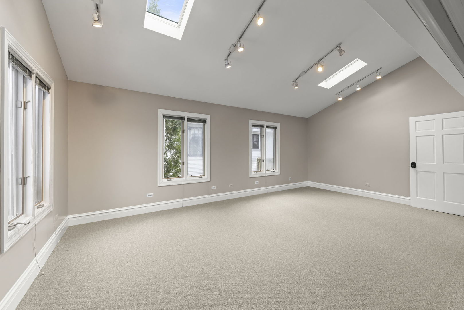 610 North Washington Street Naperville IL 60563