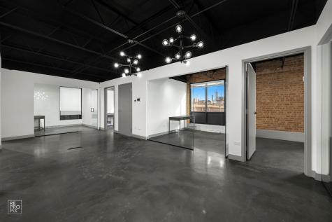 1322 West Walton Street Chicago IL 60642