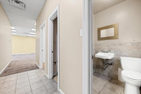 7642 West Touhy Avenue Chicago IL 60631