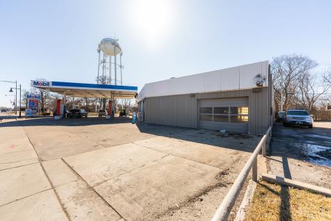 451 West Virginia Street Crystal Lake IL 60015