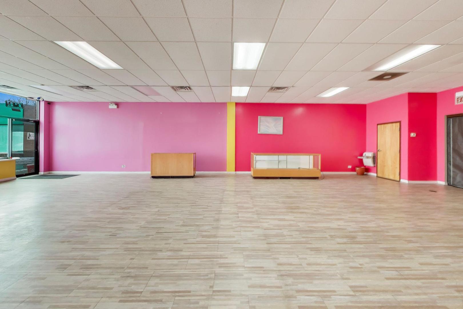 4916 North Pulaski Road Chicago IL 60630