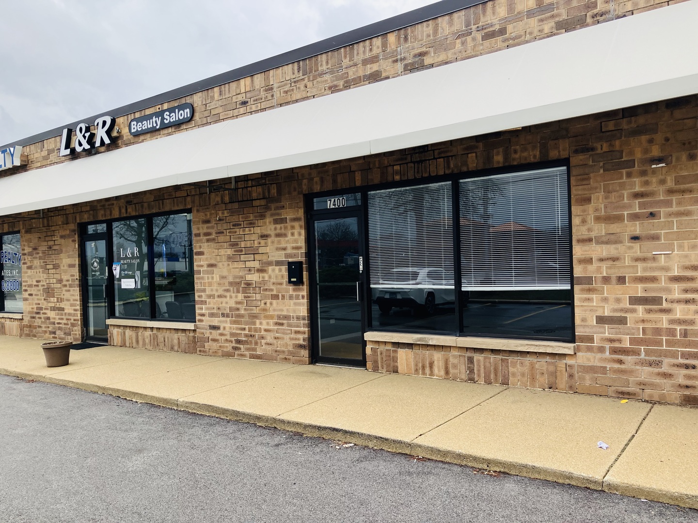 7400 South Janes Avenue S Woodridge IL 60517