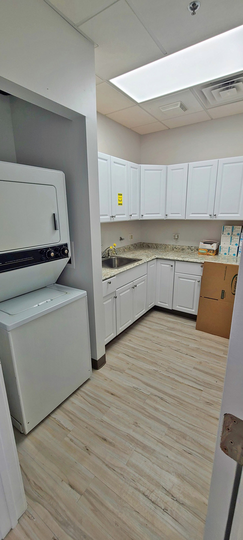 26W285 Geneva Road Winfield IL 60190