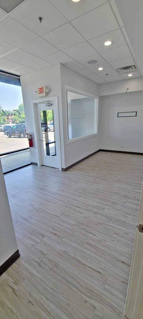 26W285 Geneva Road Winfield IL 60190